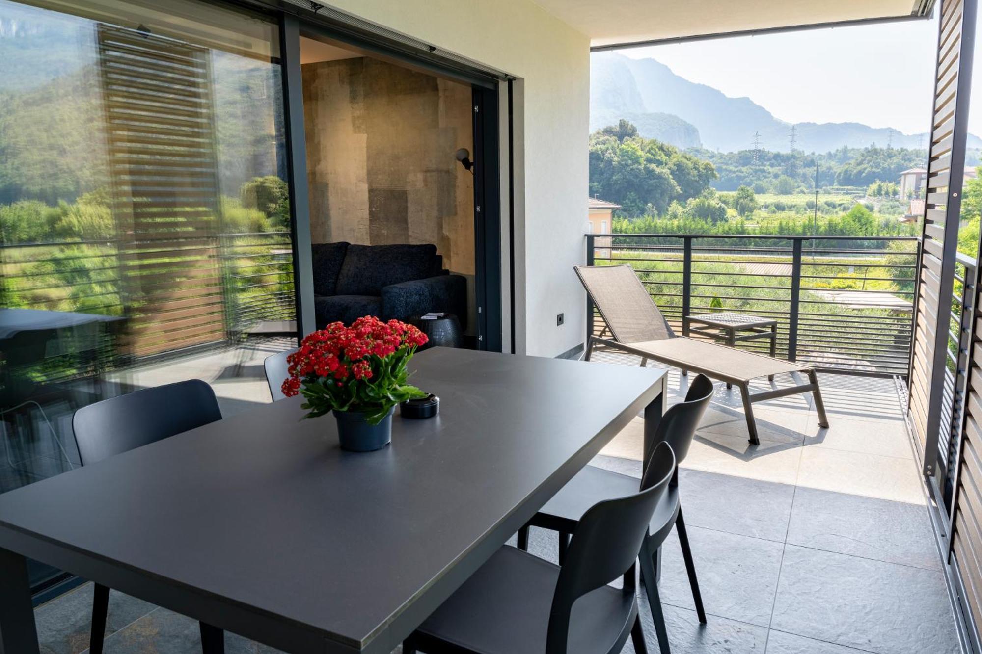 Casa 32 Loft - Garda Lake Торболе Экстерьер фото